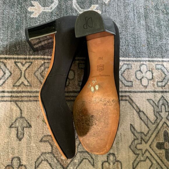 Donald J Pliner Suzette Stretch Heels Size 7 - Picture 4 of 4